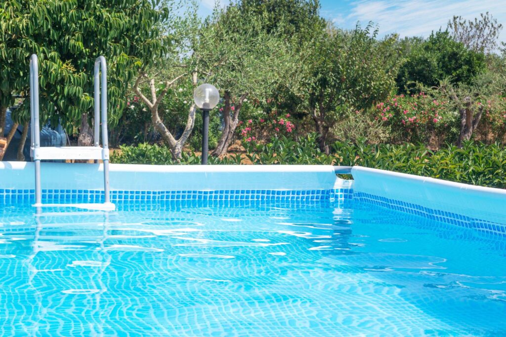 DOES POOL HEAT FASTER WITH PUMP ON OR OFF?